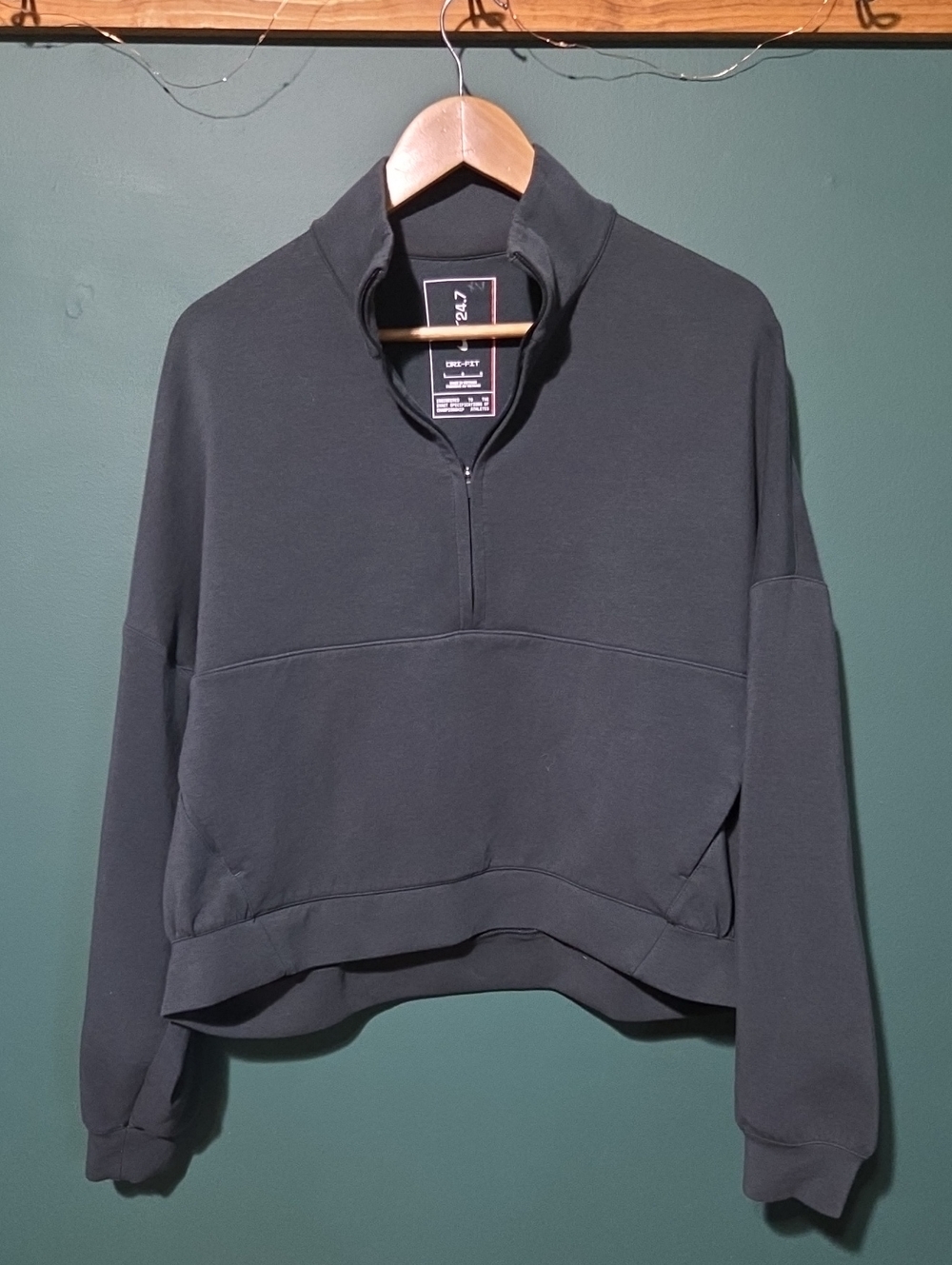 Nike 24.7 ImpossiblySoft Dri-FIT Oversized Half Zip Cropped Pullover Grey L